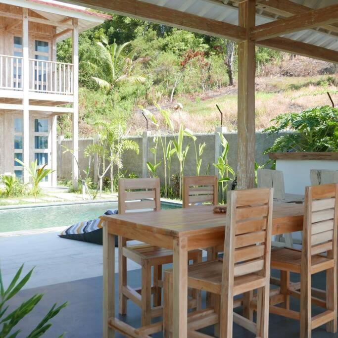 Silir Villa "Your Cozy Home" Mataram Esterno foto