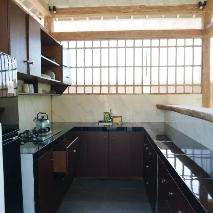 Silir Villa "Your Cozy Home" Mataram Esterno foto